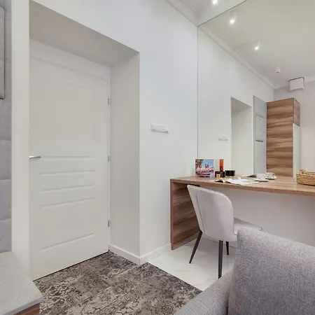 Daire Classy Cracow Rakowicka By Renters *