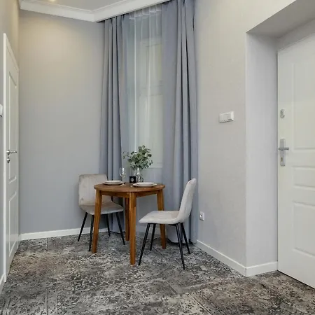 Classy Cracow Rakowicka By Renters * Krakow